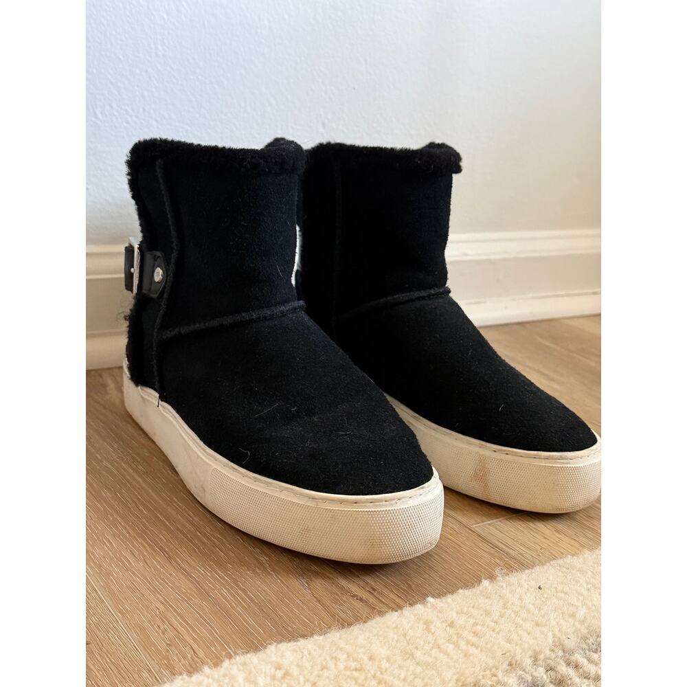 UGG Aika Boot Trainers Black Suede Shearling Buckle Platform Boots Size 7 - Picture 2 of 9